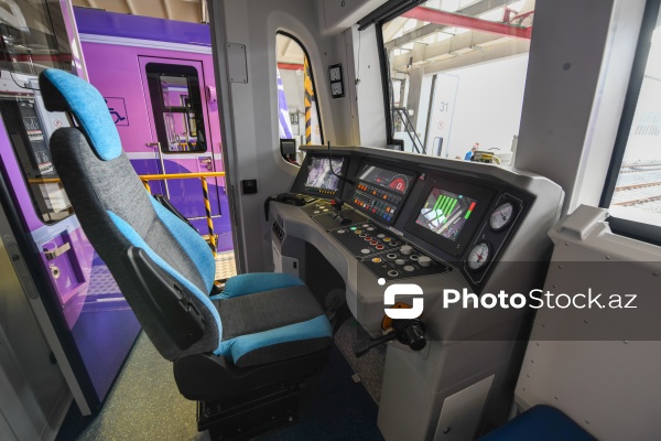 Bakı metropoliteninə gətirilən 3 yeni qatar