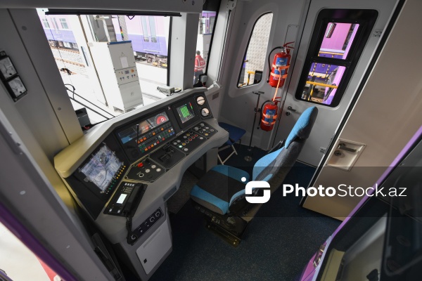 Bakı metropoliteninə gətirilən 3 yeni qatar