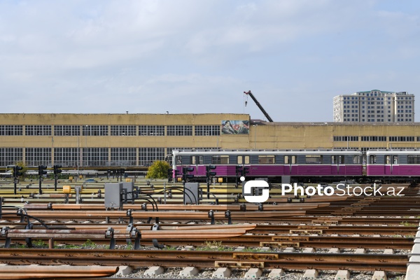 Bakı metropoliteninə gətirilən 3 yeni qatar