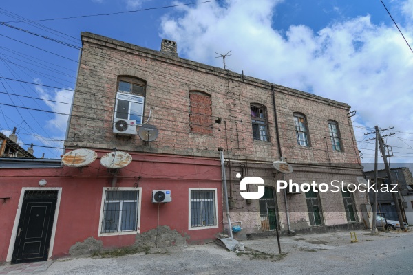 Nobel qardaşlarının fəhlələr üçün inşa etdirdiyi yataqxana binası