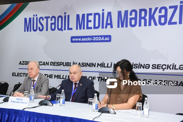 Növbədənkənar parlament seçkilərindən sonra müşahidəçi rəyləri ilə bağlı keçirilmiş mətbuat konfransları