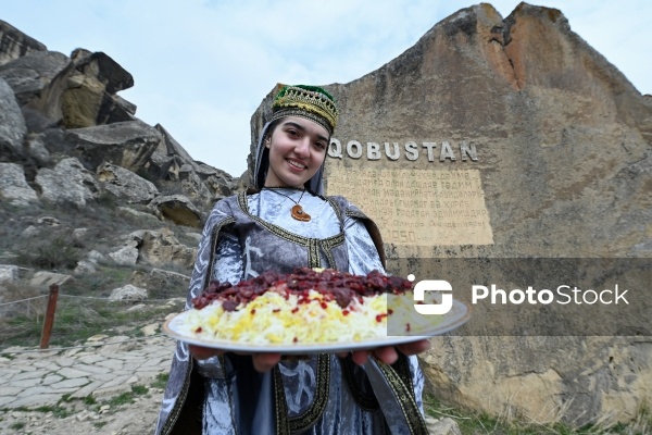Qobustan Milli Tarixi-Bədii Qoruğunda keçirilən Plov festivalı