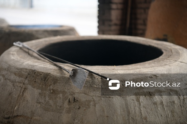 Ənənəvi dadların ünvanı olan yolüstü təndirxanalar