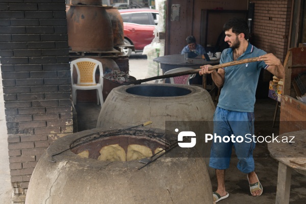 Ənənəvi dadların ünvanı olan yolüstü təndirxanalar