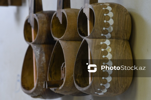 Özünəməxsus üslubu ilə seçilən tar ustası Fəxrəddin Cəfərov