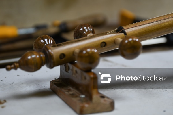 Özünəməxsus üslubu ilə seçilən tar ustası Fəxrəddin Cəfərov