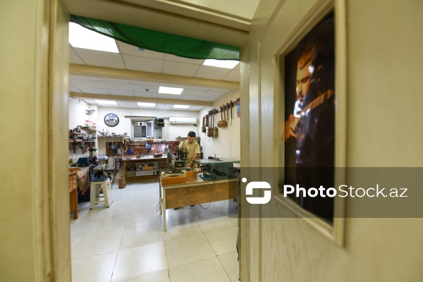 Özünəməxsus üslubu ilə seçilən tar ustası Fəxrəddin Cəfərov