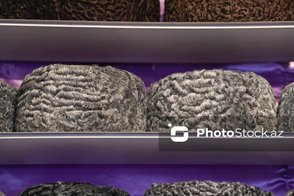 Papaqçılıq sənətini ailə ənənəsinə çevirən Sadu Xalayev