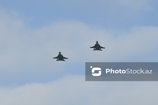 "F-16" qırıcı təyyarəsi