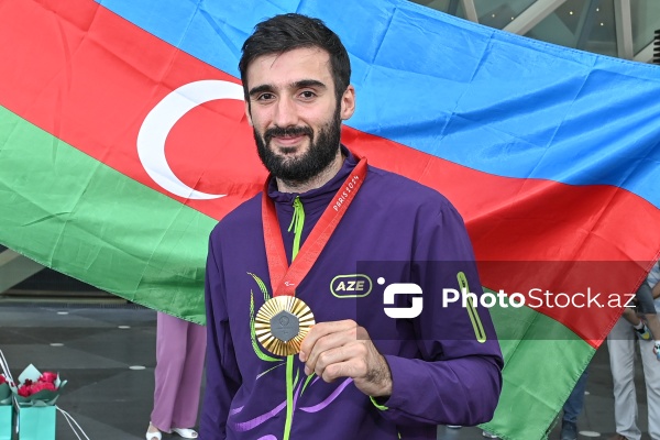 Paris Yay Paralimpiya Oyunlarında medal qazanmış Azərbaycan idmançıları Vətənə dönüblər