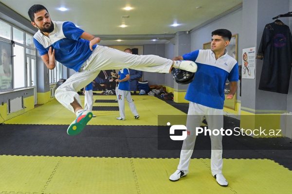 Azərbaycan para taekvondoçularının məşq prosesi