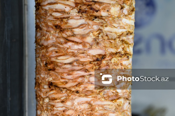 Paytaxt Bakıda fəaliyyət göstərən dönərxanalar