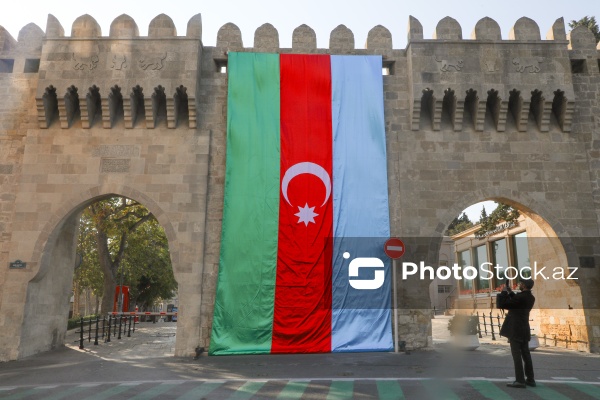 Qoşa Qala qapıları