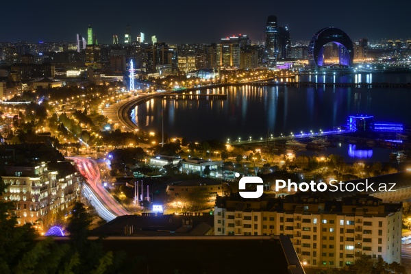 Paytaxt Bakının gecə mənzərəsi