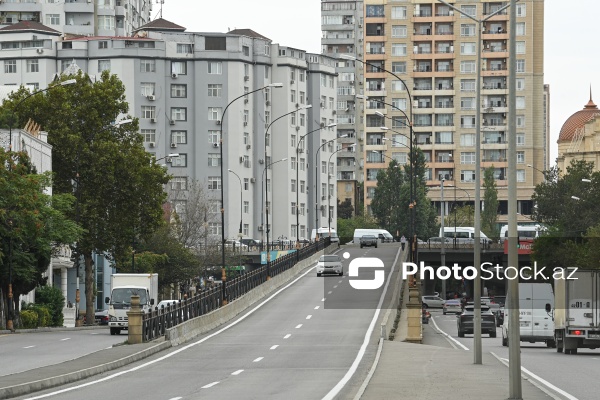 Paytaxt Bakının müxtəlif ərazilərində yerləşən körpülər