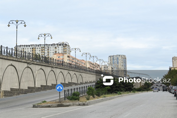 Paytaxt Bakının müxtəlif ərazilərində yerləşən körpülər