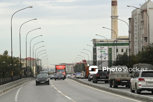 Paytaxt Bakının müxtəlif ərazilərində yerləşən körpülər