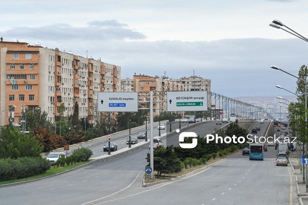 Paytaxt Bakının müxtəlif ərazilərində yerləşən körpülər