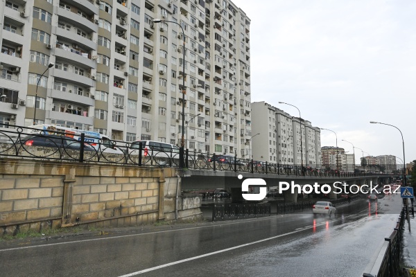 Paytaxt Bakının müxtəlif ərazilərində yerləşən körpülər