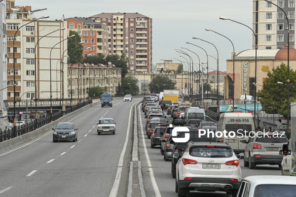Paytaxt Bakının müxtəlif ərazilərində yerləşən körpülər