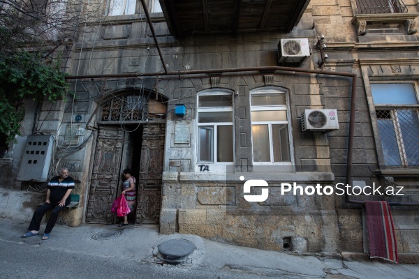 Paytaxt Bakının XIX-XX əsrlərə aid qədim binaları