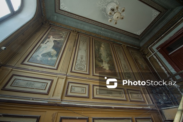 Paytaxt Bakının XIX-XX əsrlərə aid qədim binaları