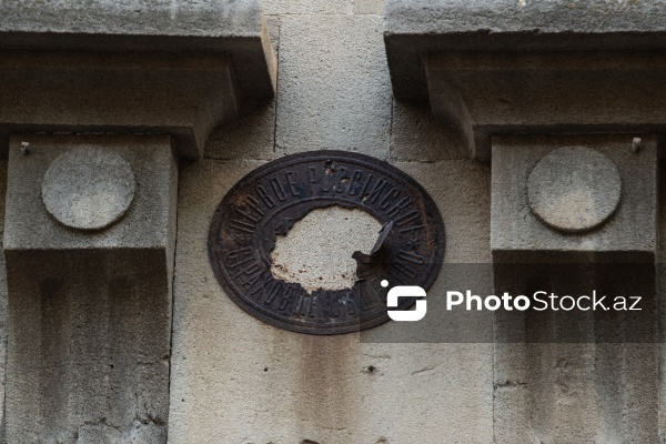 Paytaxt Bakının XIX-XX əsrlərə aid qədim binaları