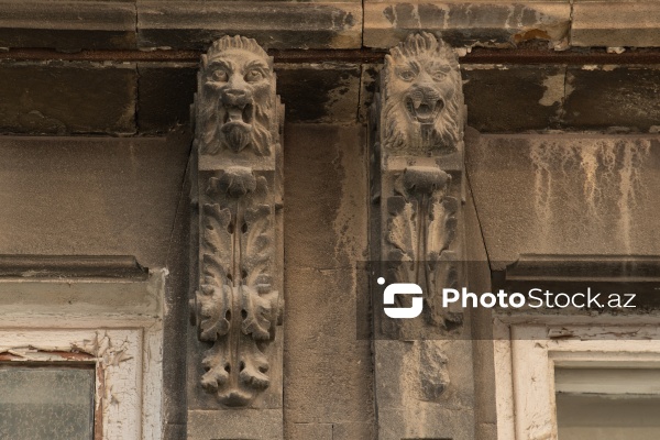 Paytaxt Bakının XIX-XX əsrlərə aid qədim binaları