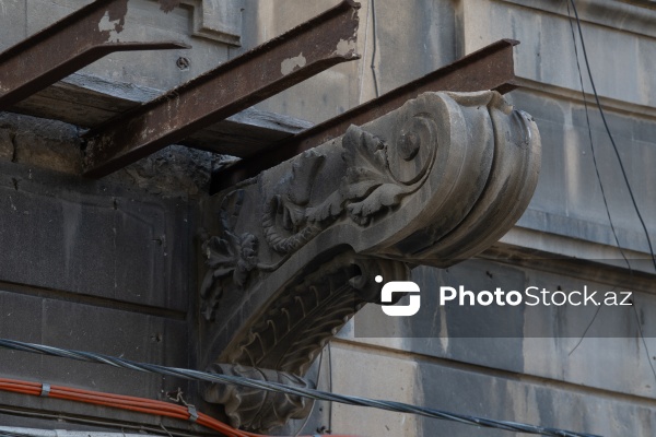 Paytaxt Bakının XIX-XX əsrlərə aid qədim binaları