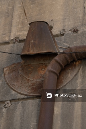 Paytaxt Bakının XIX-XX əsrlərə aid qədim binaları