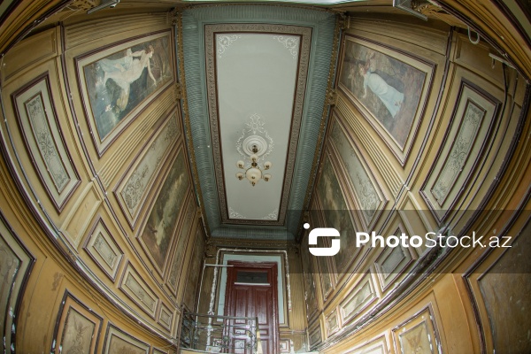 Paytaxt Bakının XIX-XX əsrlərə aid qədim binaları