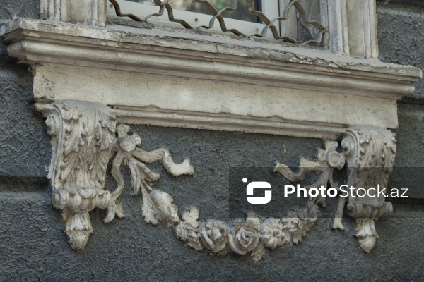 Paytaxt Bakının XIX-XX əsrlərə aid qədim binaları