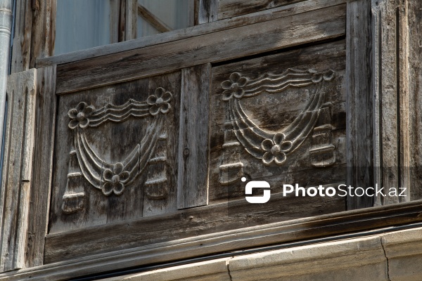 Paytaxt Bakının XIX-XX əsrlərə aid qədim binaları