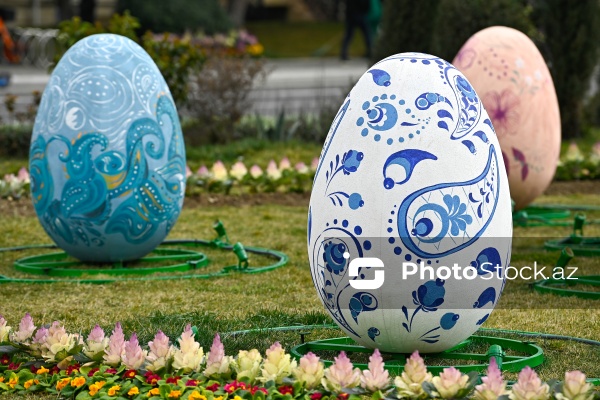 Paytaxt küçələrində Novruz bayramına hazırlıq işləri