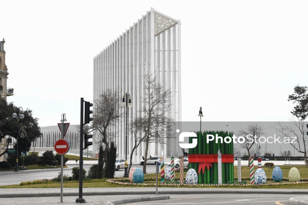 Paytaxt küçələrində Novruz bayramına hazırlıq işləri