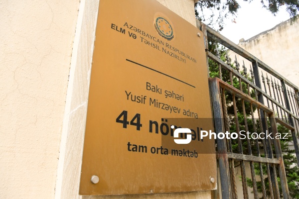 Paytaxt məktəblərində yeni tədris ilinin ilk günü