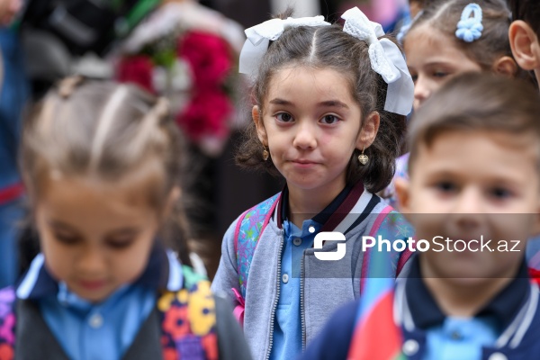 Paytaxt məktəblərində yeni tədris ilinin ilk günü