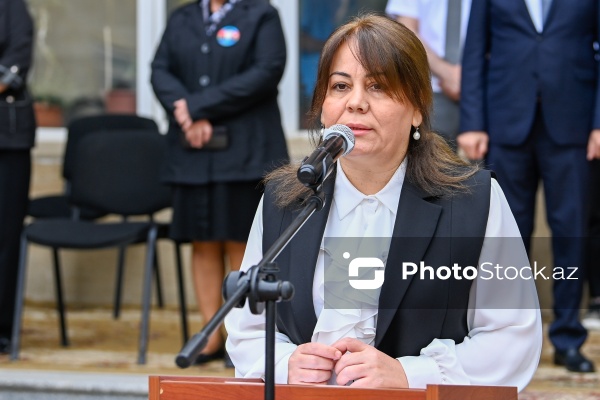 Paytaxt məktəblərində yeni tədris ilinin ilk günü