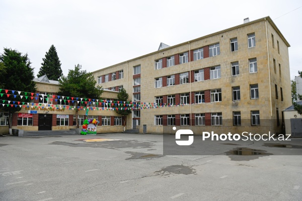 Paytaxt məktəblərində yeni tədris ilinin ilk günü