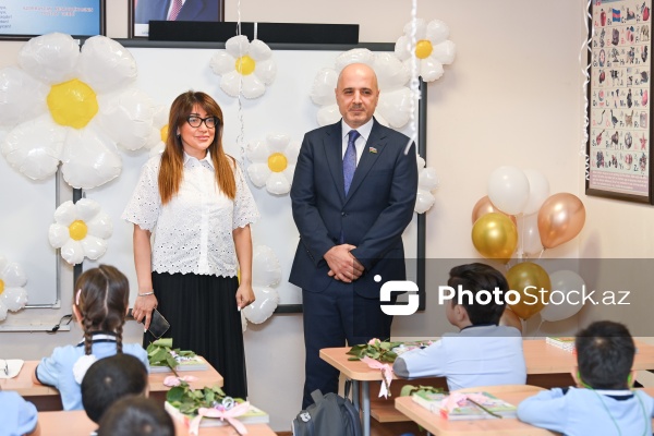 Paytaxt məktəblərində yeni tədris ilinin ilk günü