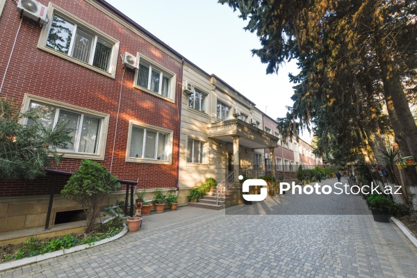 Əlilliyi olan şəxslərin Peşə-əmək Reabilitasiyası Mərkəzinin inzibati binası