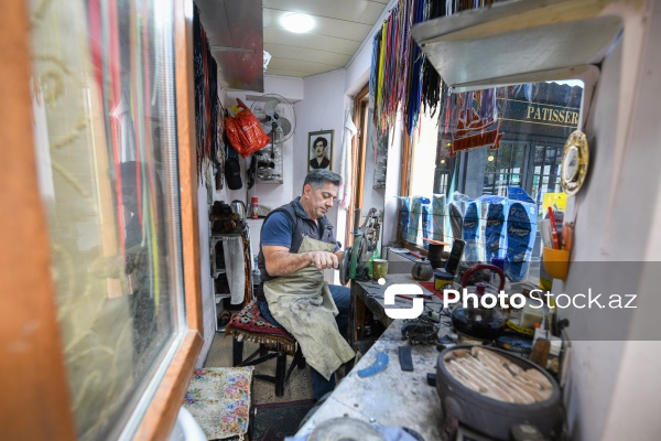 30 ildir pinəçilik fəaliyyəti ilə məşğul olan Adil usta