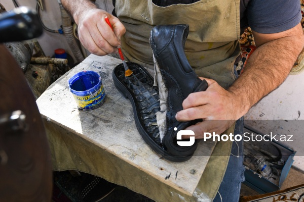 30 ildir pinəçilik fəaliyyəti ilə məşğul olan Adil usta