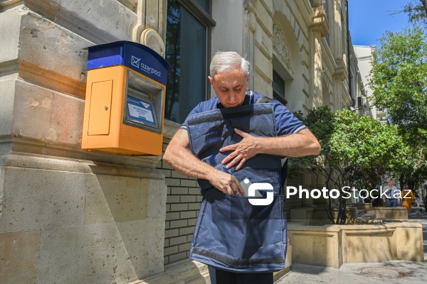 Dəbdən düşməyən peşə: “Poçtalyonun bir günü”
