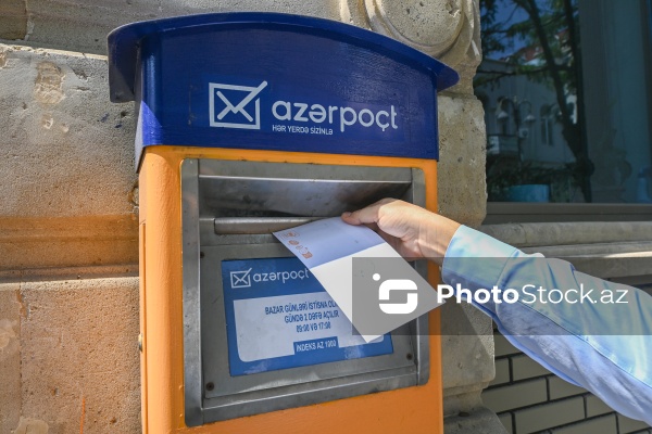 Dəbdən düşməyən peşə: “Poçtalyonun bir günü”