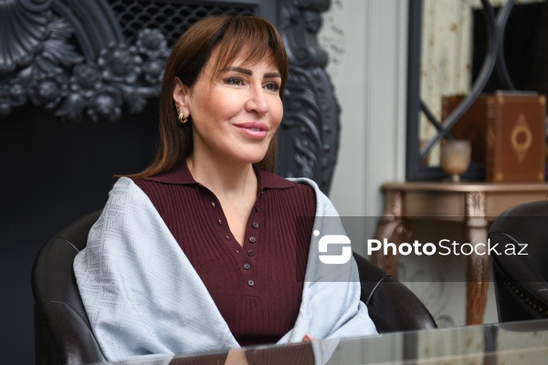 Publisist, yazıçı və türkoloq Günel Anarqızı