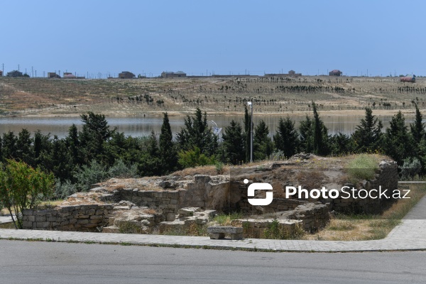 Qala kəndində yerləşən tarixi “Qum hamamı”