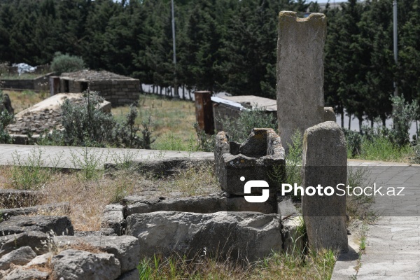 Qala kəndində yerləşən tarixi “Qum hamamı”
