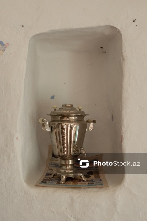 Qoşaqışlaq kəndində yerləşən qədim tağ evlər