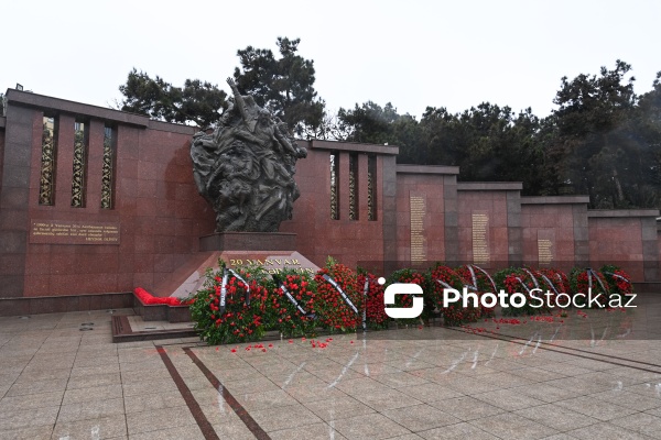 Hər il yanvarın 20-də ziyarət edilən "20 Yanvar" abidəsi